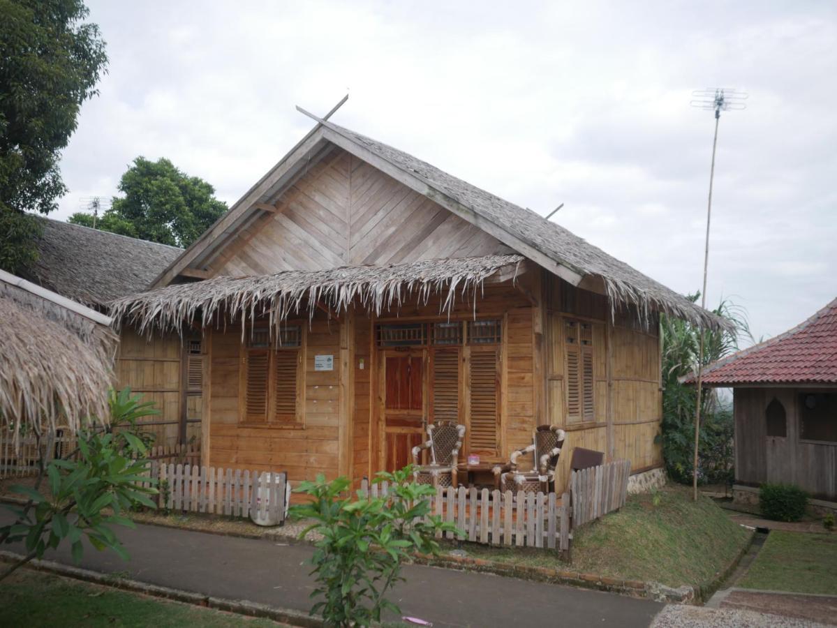 Gunung Dago Resort Bogor Syariah Exterior foto